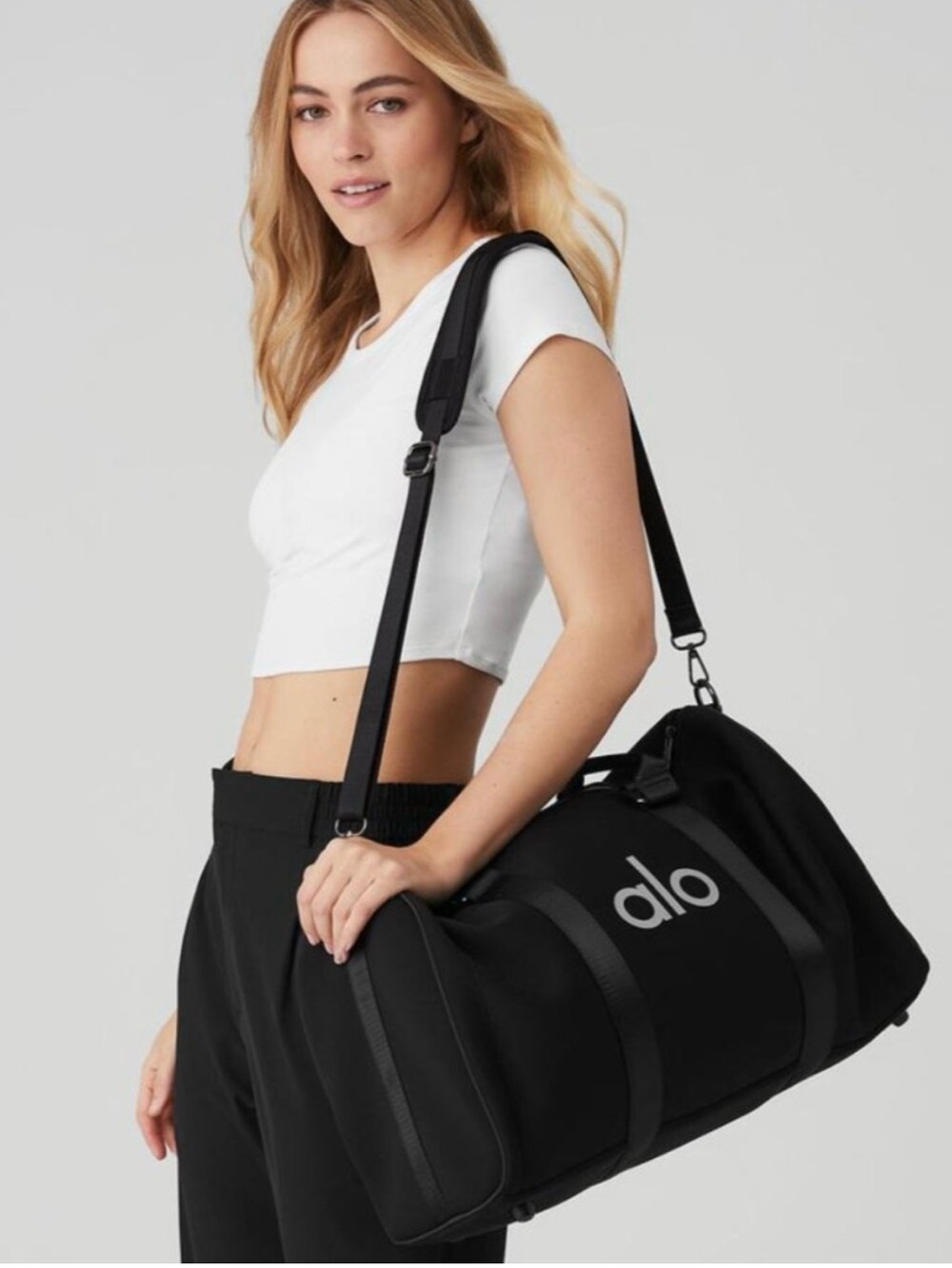 ALO Yoga Traverse Duffel Bag NWT
